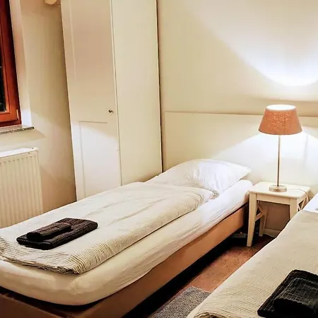 Wonderful With Cablecar To Area *