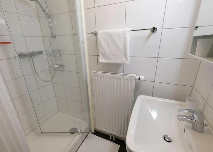 Wonderful With Cablecar To Area *