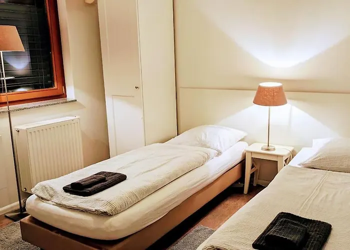 Wonderful With Cablecar To Area *