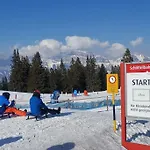 Wonderful With Cablecar To Area